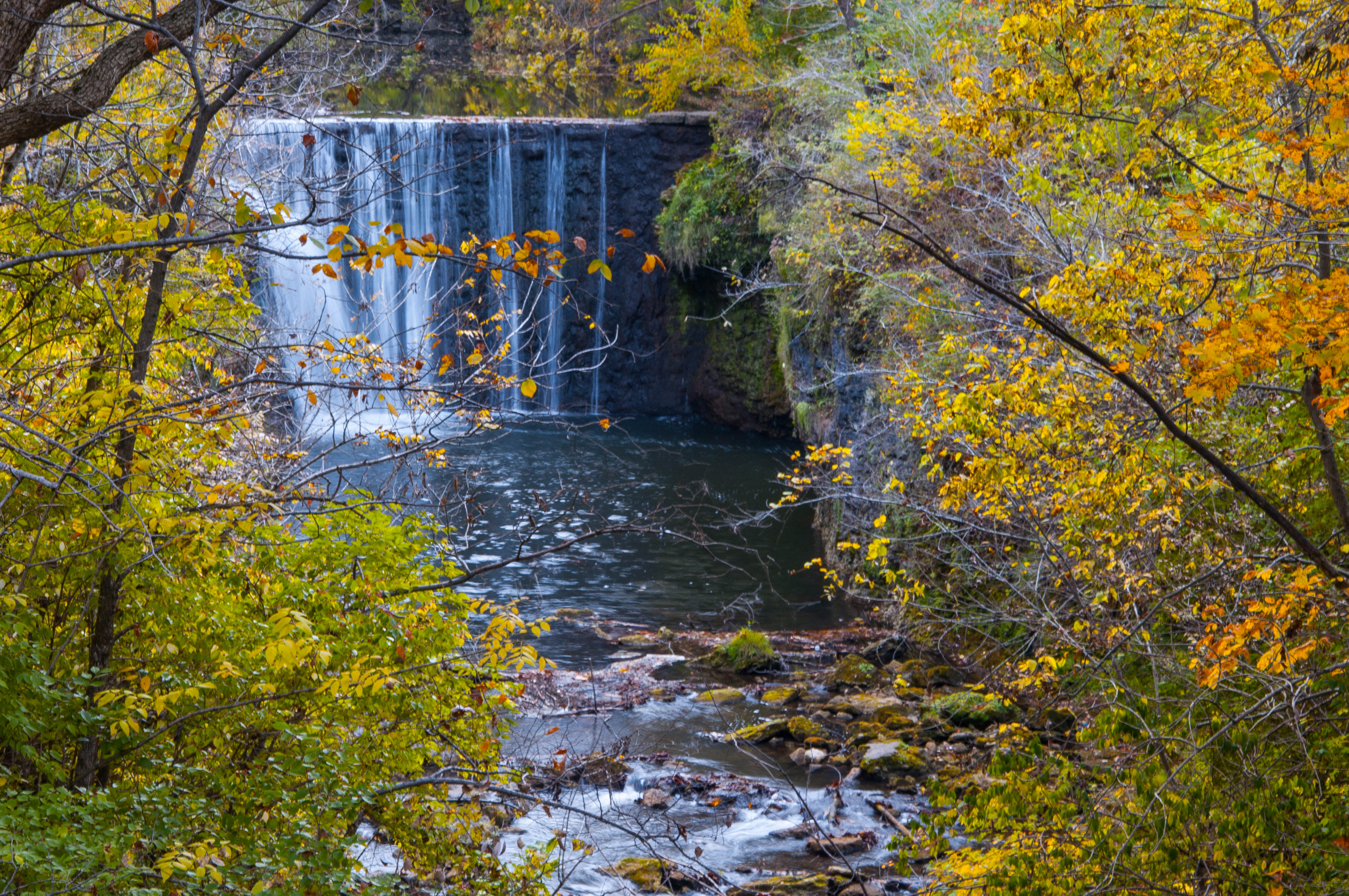 Cedar Cliff Falls-1 by Larry Hensel