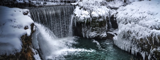 Cedar Cliff Falls by Larry Hensel